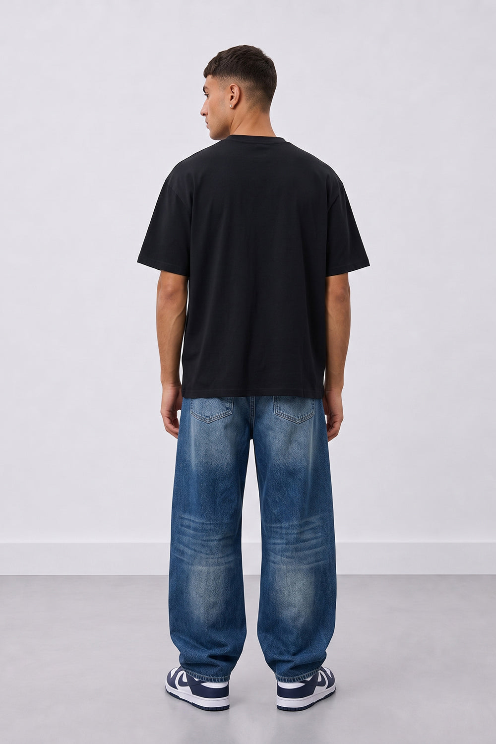 Worldwide Angel Oversized Heavyweight Graphic T-Shirt