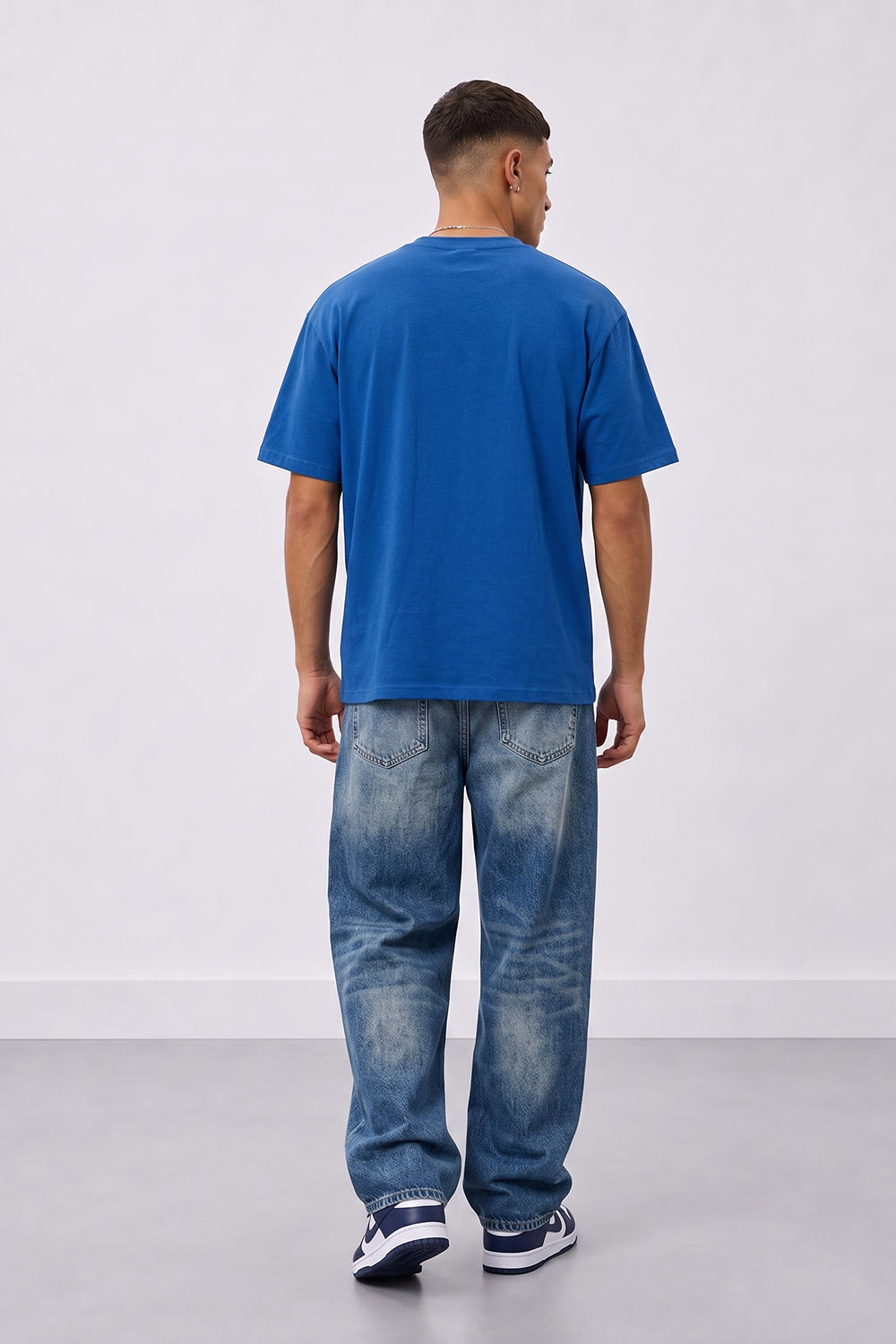 Worldwide Global Edition Oversized Heavyweight Graphic T-Shirt
