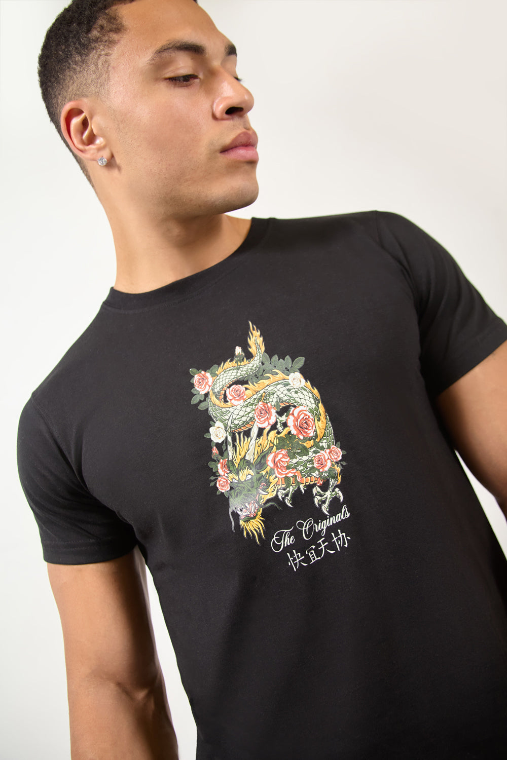 Black Crew Neck Dragon Graphic Regular Fit T-Shirt - London Attitude