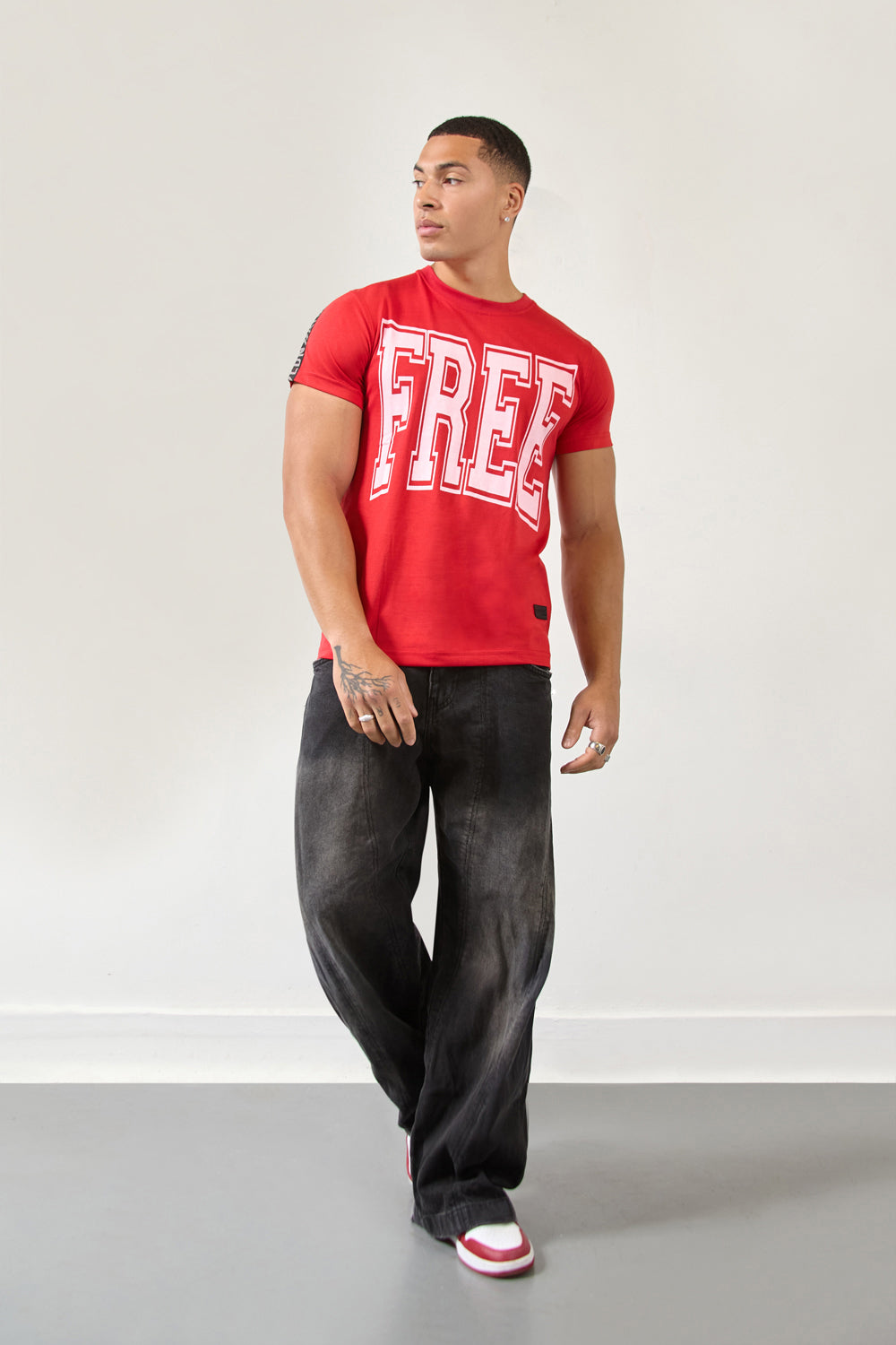 FREE Regular Fit Tape Red T-Shirt - London Attitude