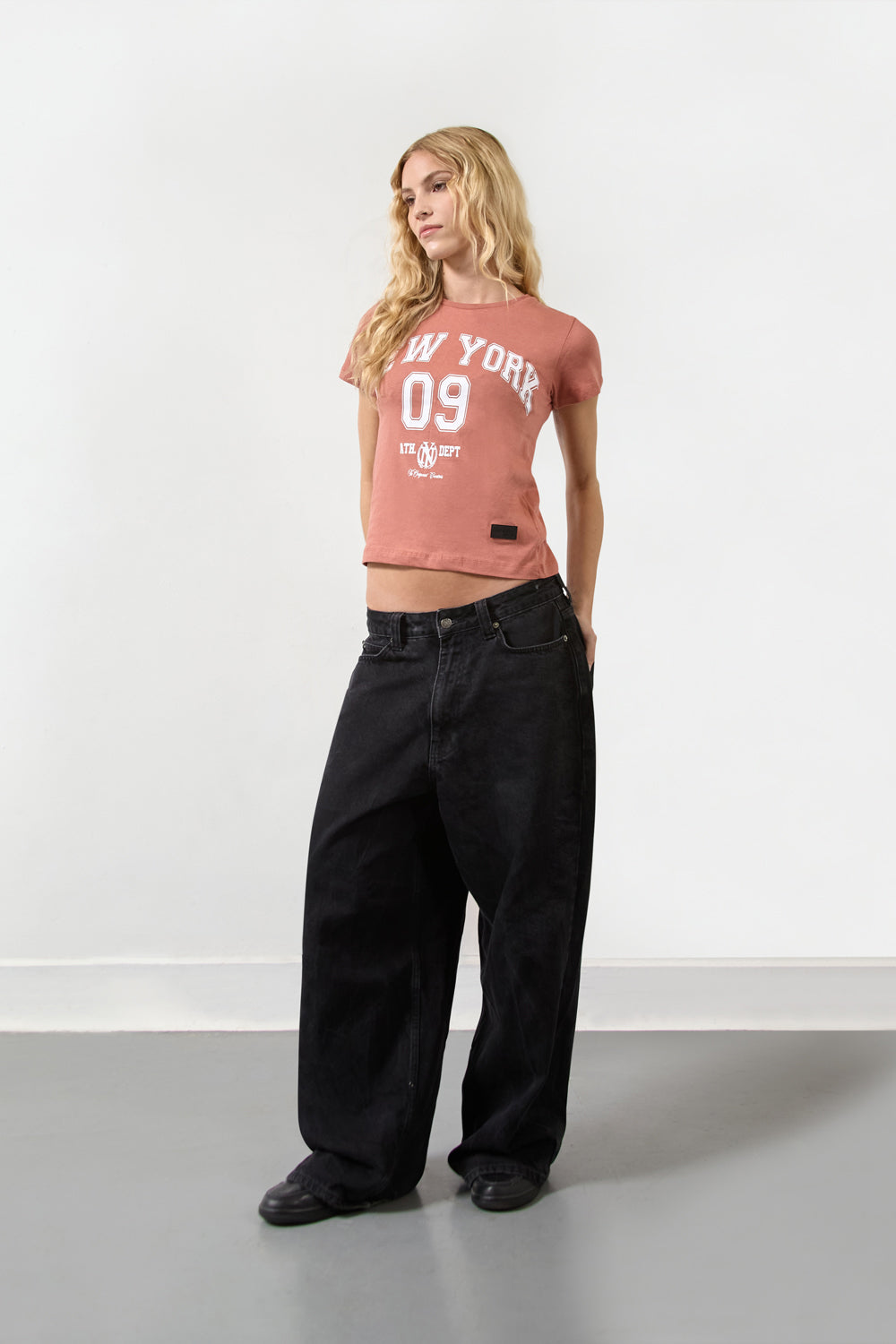 Women’s Rust New York 09 Graphic T-Shirt - London Attitude