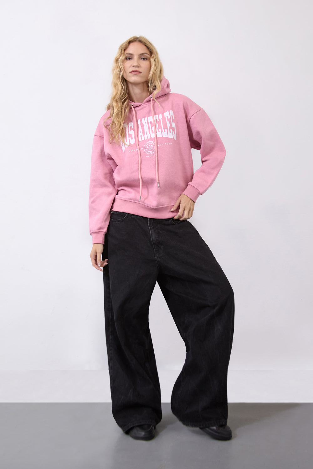 Women's Relaxed Fit "Los Angeles" Printed Hoodie Pink - London Attitude