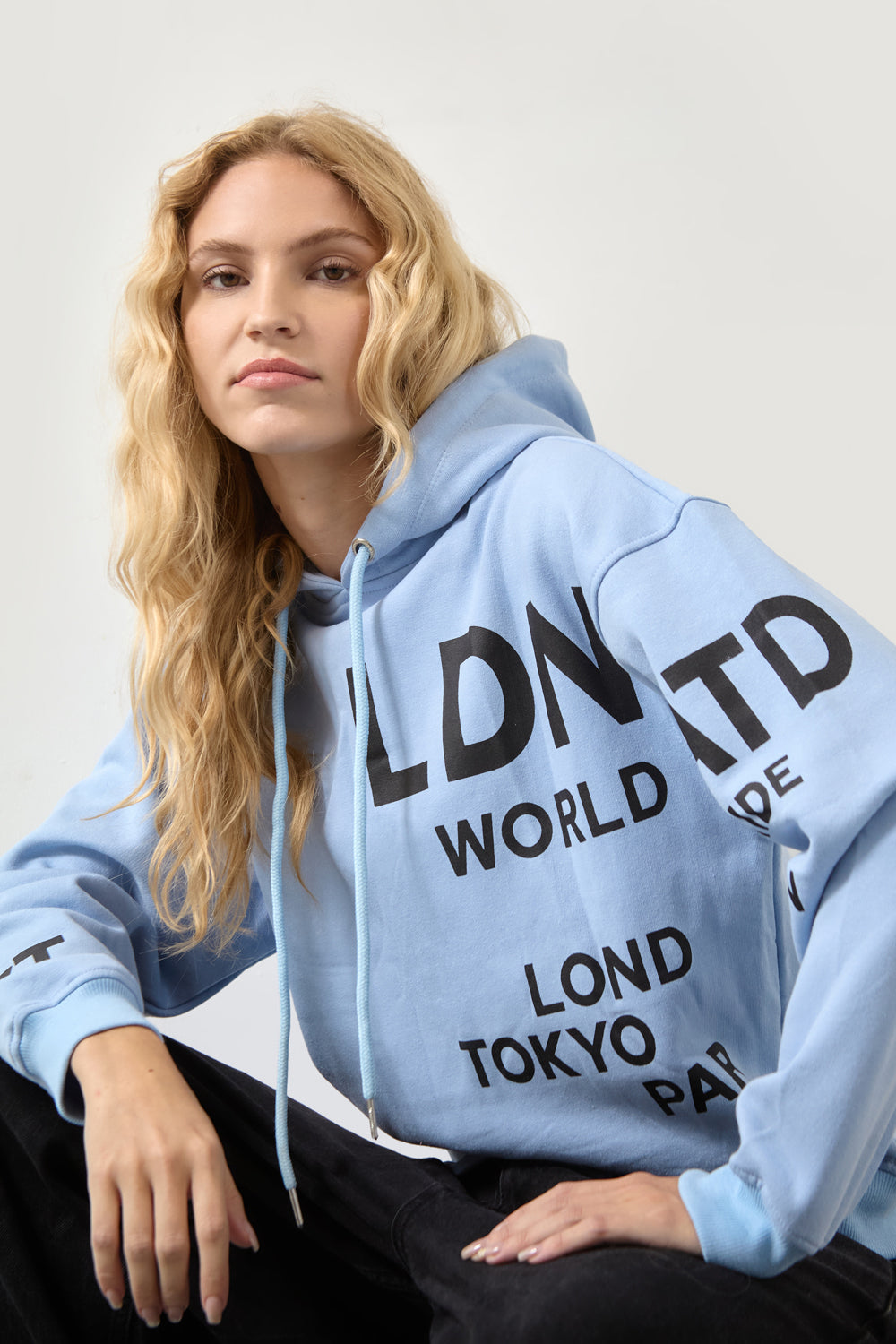 Women's Relaxed Fit Printed Hoodie Sky Blue - London Attitude