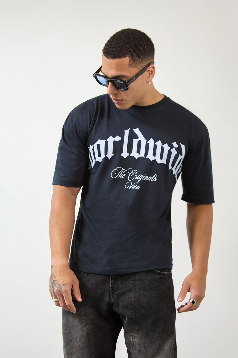 Over Size Worldwide Graphic T-Shirt in Dark Navy - London Attitude