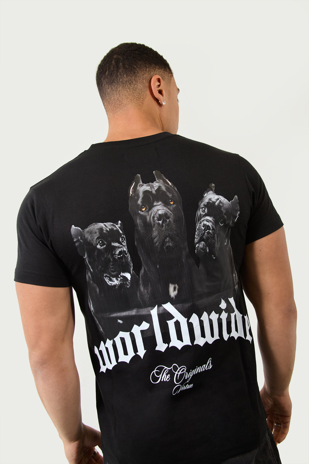 Worldwide Graphic Regular Fit T-Shirt in Black - London Attitude