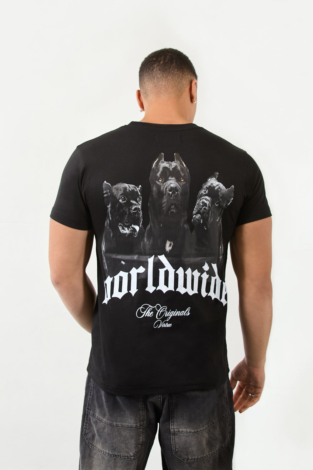 Worldwide Graphic Regular Fit T-Shirt in Black - London Attitude