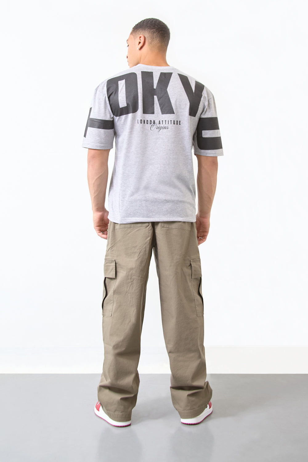 Grey Over Size Streetwear T-Shirt-Tokyo Edition - London Attitude