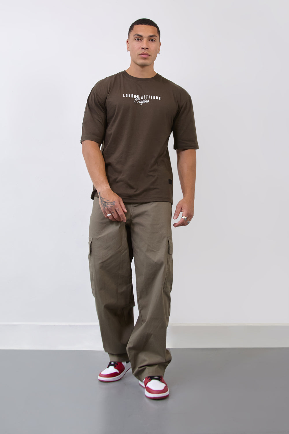 Khaki Over Size Streetwear T-Shirt-Tokyo Edition - London Attitude