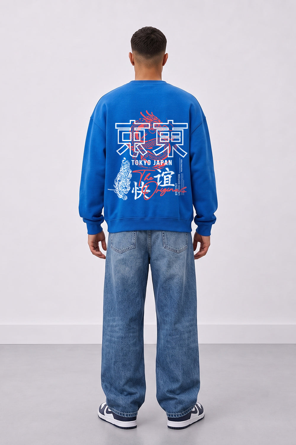 Relaxed Fit Tokyo Dragon & Tiger Sweatshirt in Royal Blue