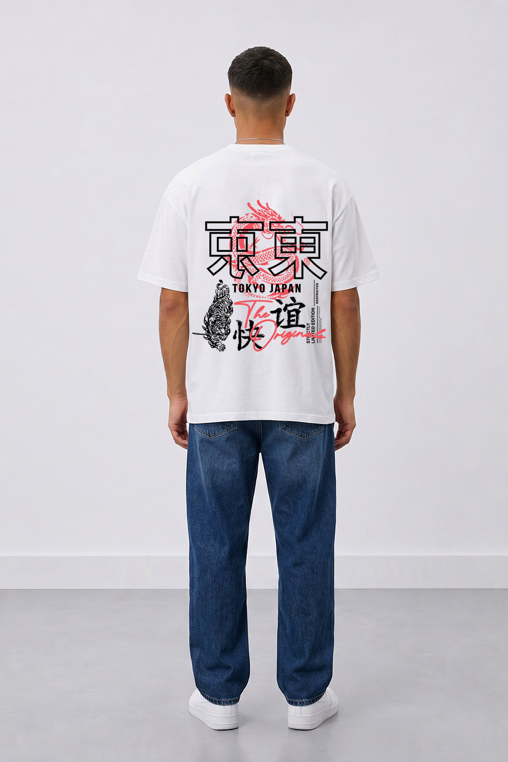 Tokyo Dragon Oversized Heavyweight Graphic T-Shirt in White