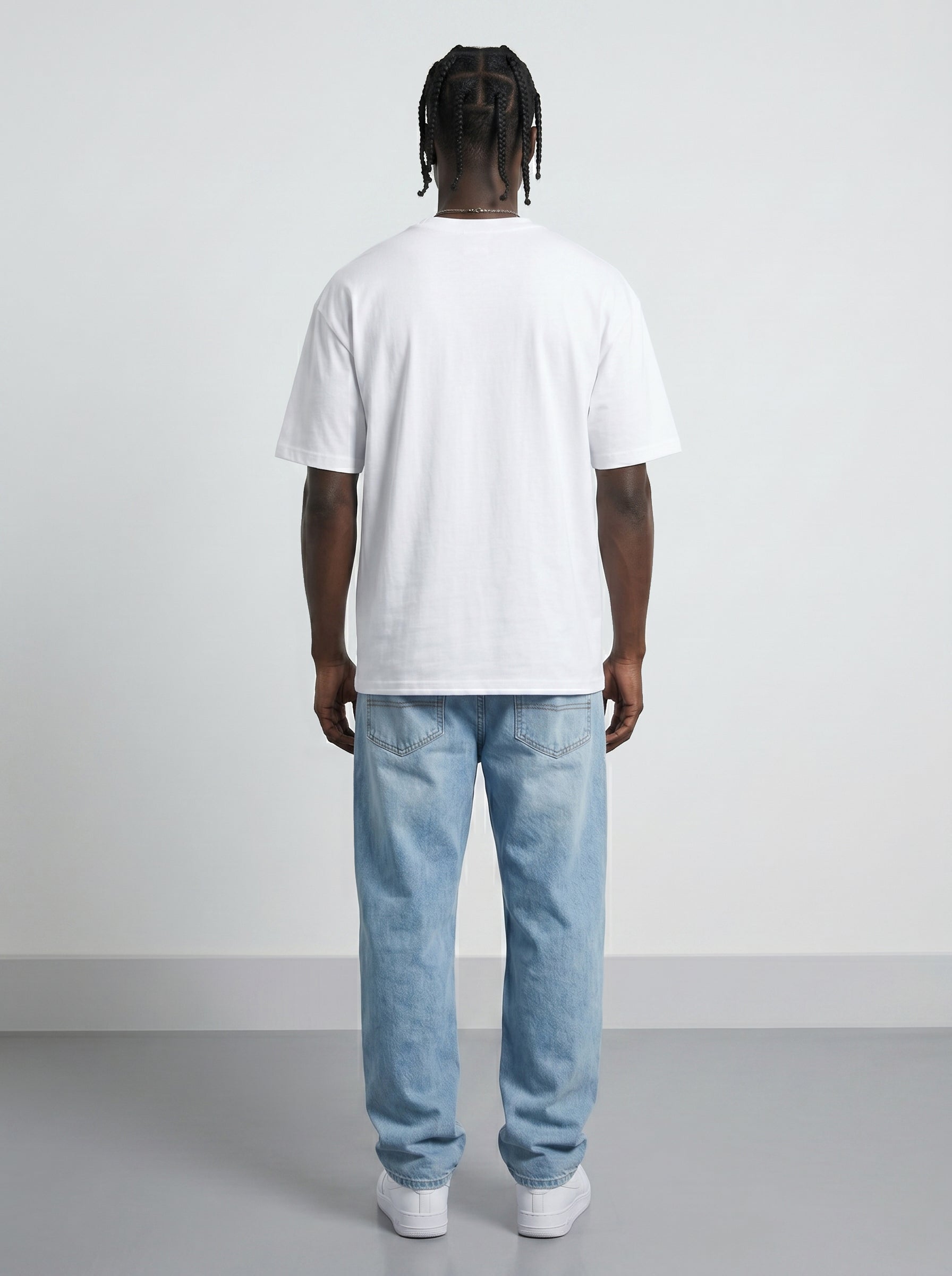 Essential Globe Logo Premium Organic Cotton T-Shirt