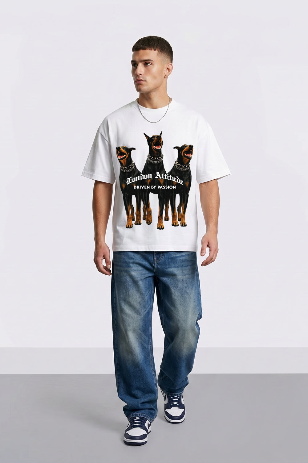 Doberman Oversized Heavyweight T-Shirt in White