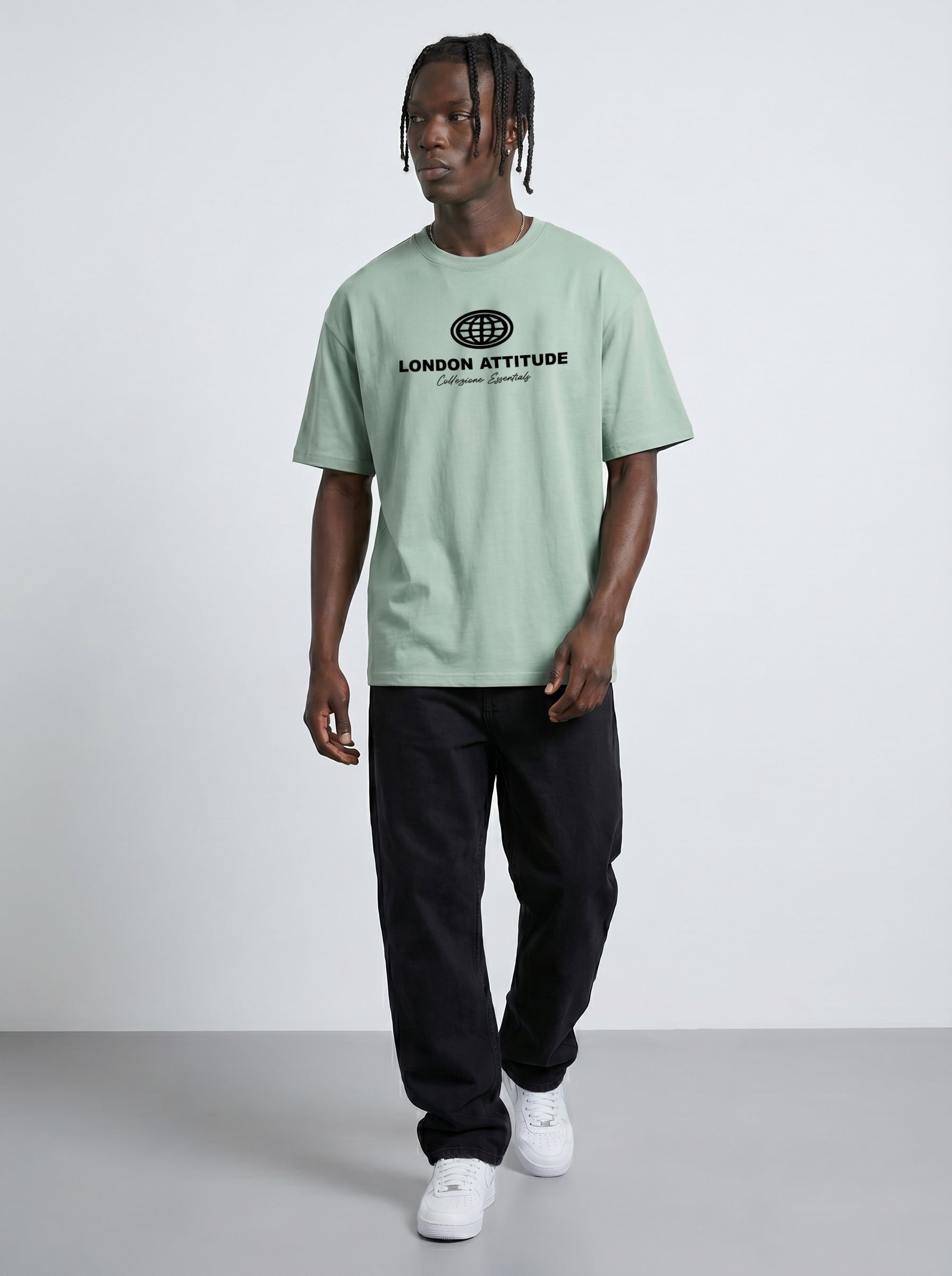 Essential Globe Logo Premium Organic Cotton T-Shirt
