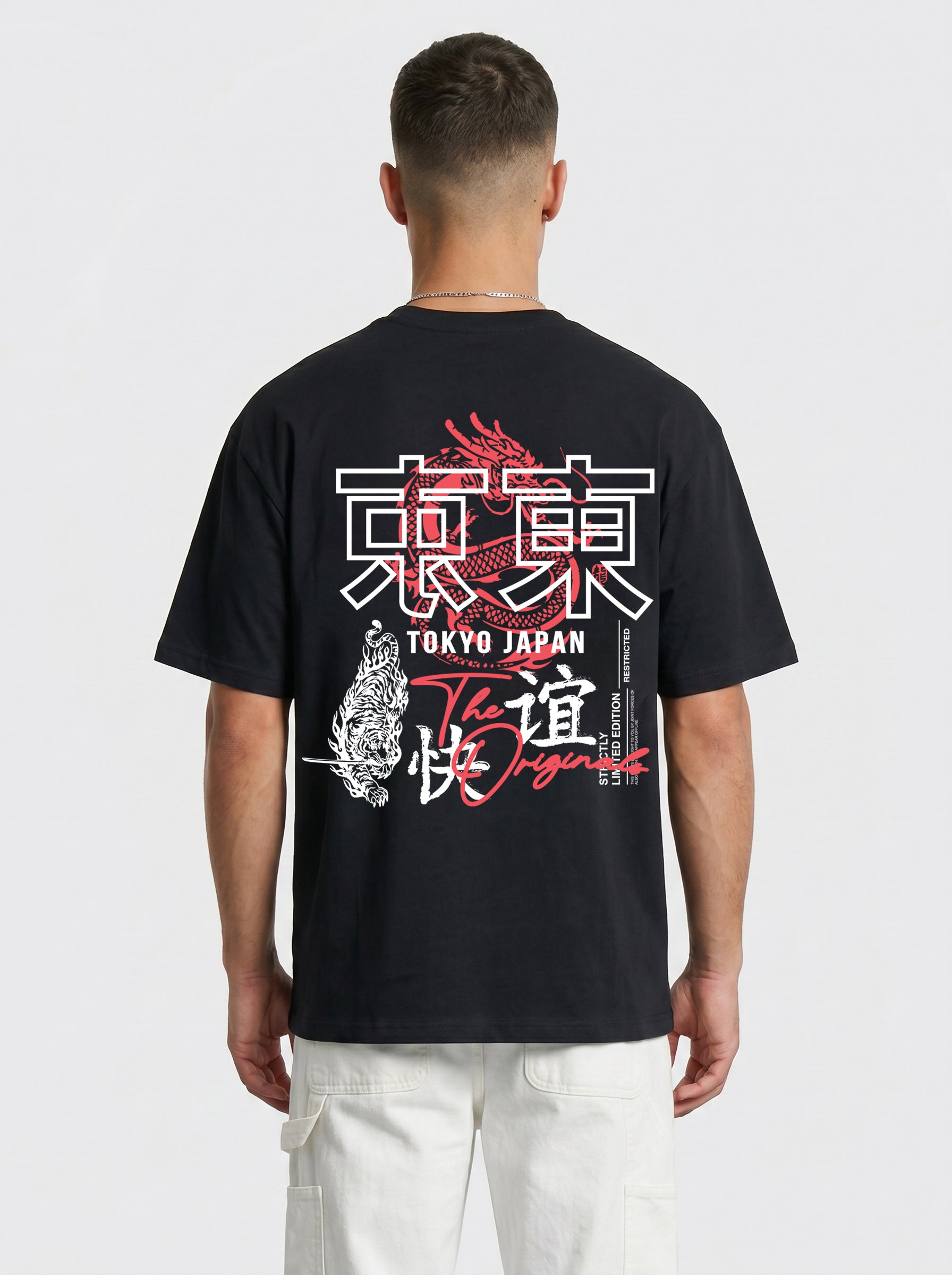 Tokyo Dragon Graphic T-Shirt in Relax Fit