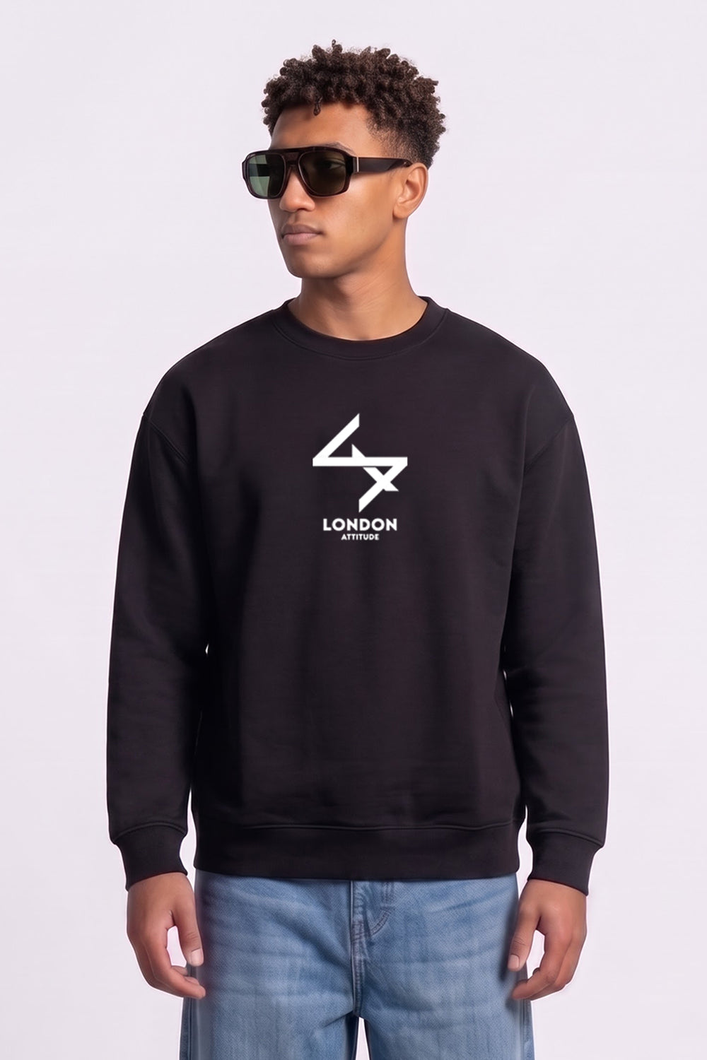 Oversized Japanese Inspired Graphic Sweatshirt in Black