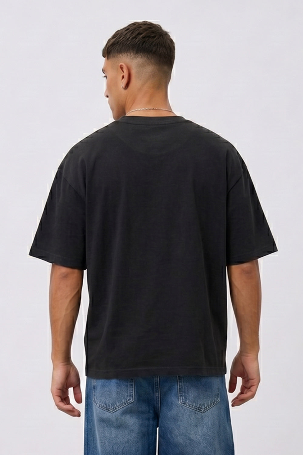 Doberman Oversized Heavyweight T-Shirt in Black