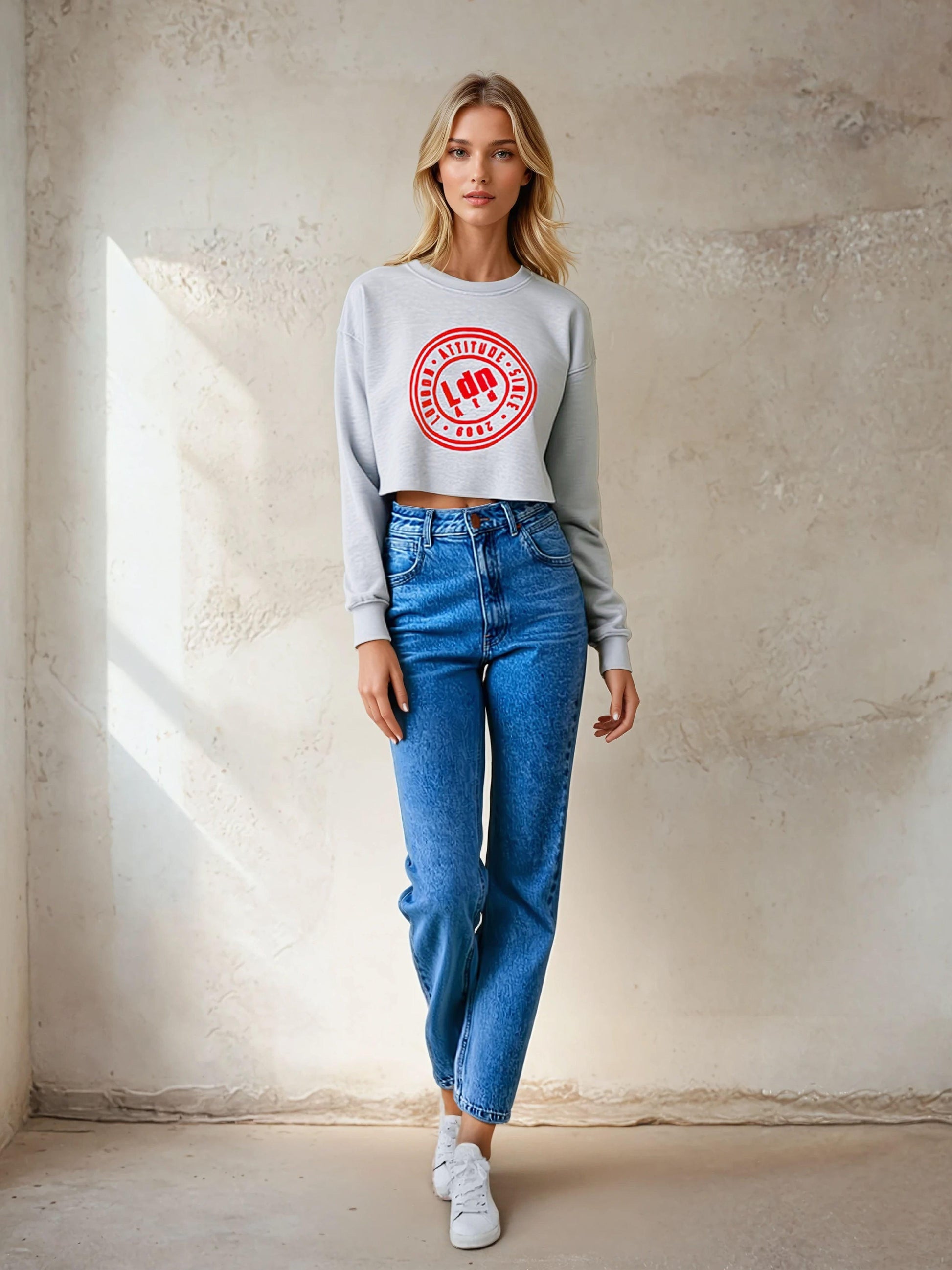Women's Relaxed Fit  Logo Printed Cropped Sweatshirt Grey - London Attitude