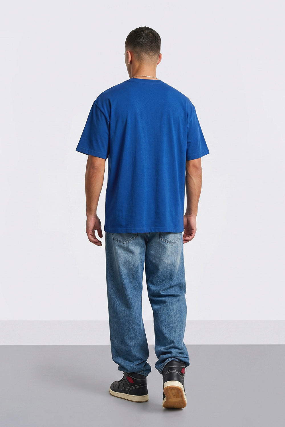 Worldwide Angel Oversized Heavyweight Graphic T-Shirt