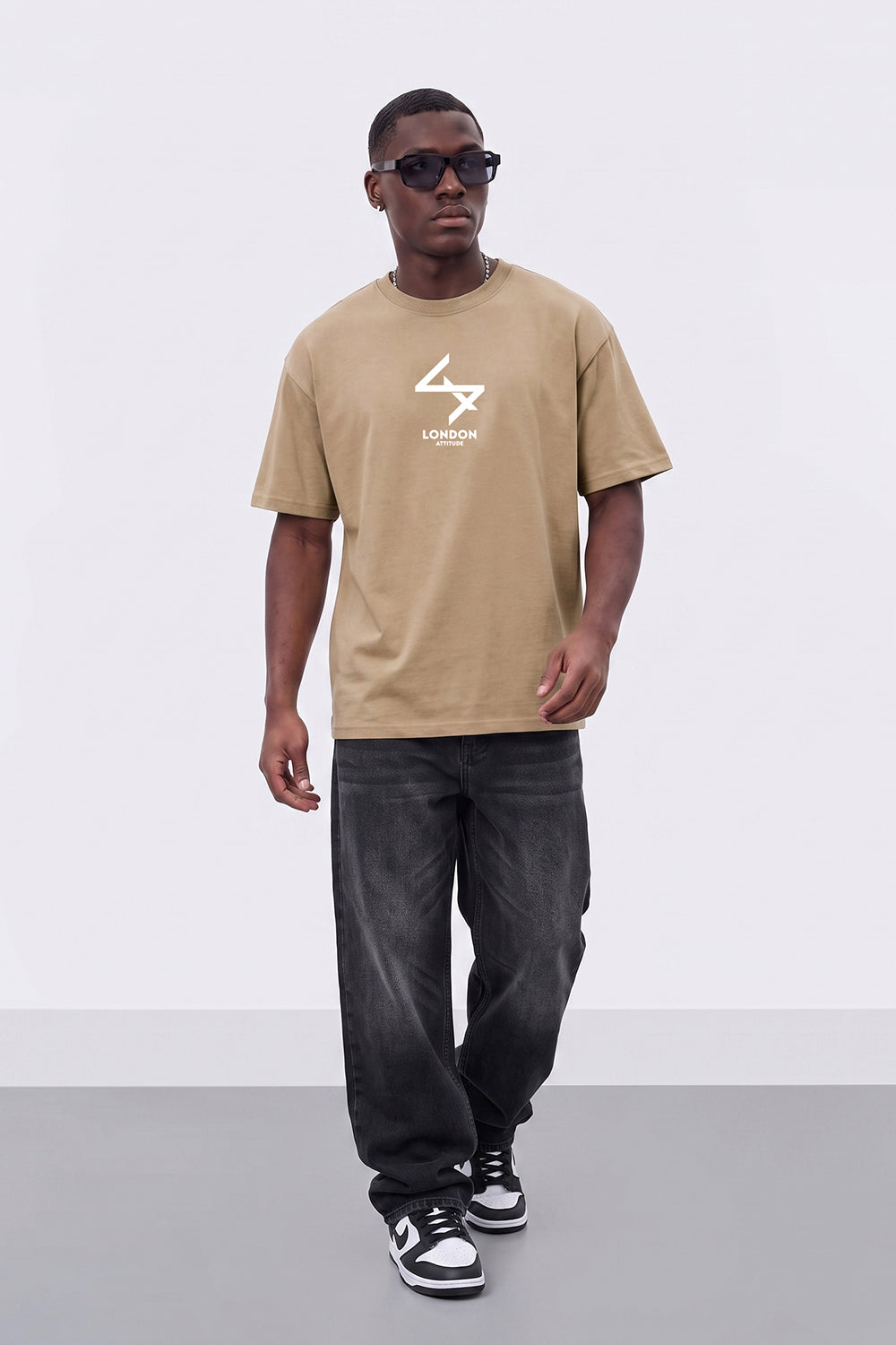 Push Your Limits Oversized Heavyweight T-Shirt in White Print