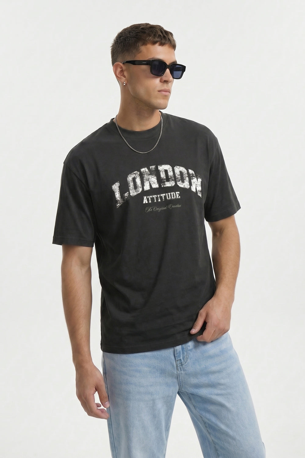 Vintage Collegiate Oversized Heavyweight T-Shirt With White logo