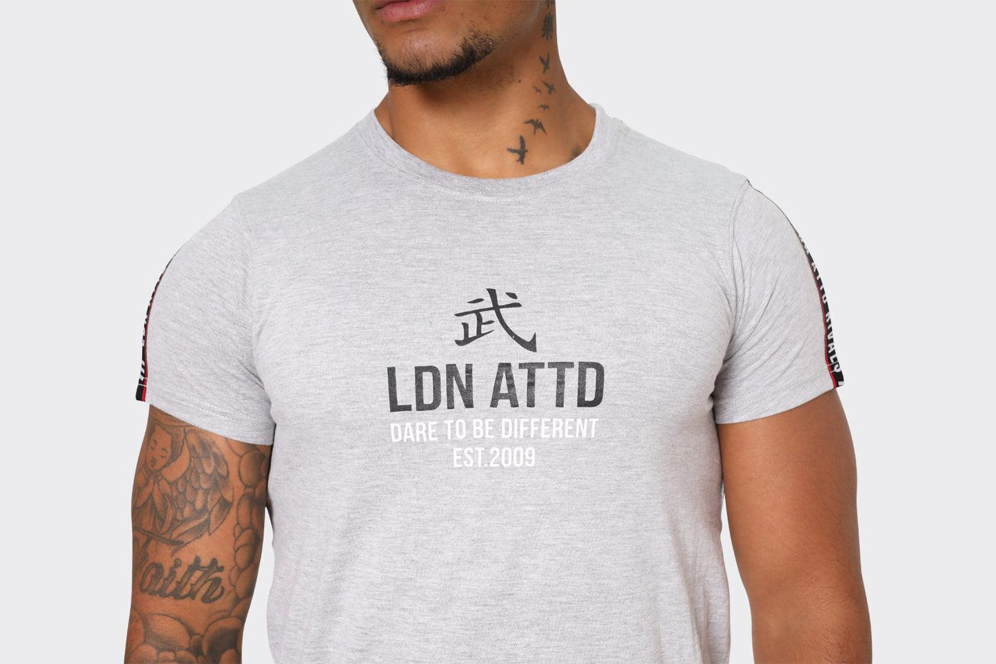 Men's LDN ATTD Grey Crew Neck - "Dare to Be Different" Graphic T-Shirt - London Attitude