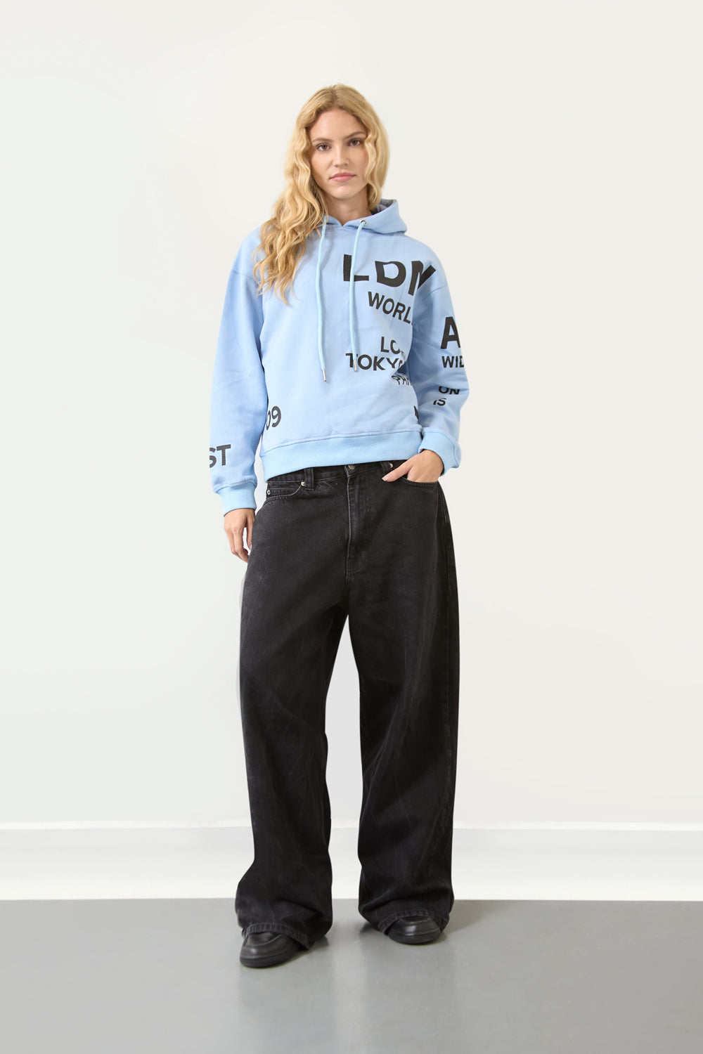 Women's Relaxed Fit Printed Hoodie Sky Blue - London Attitude