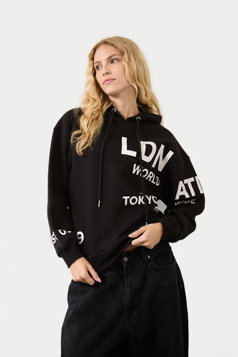 Women's Relaxed Fit Printed Hoodie Black - London Attitude