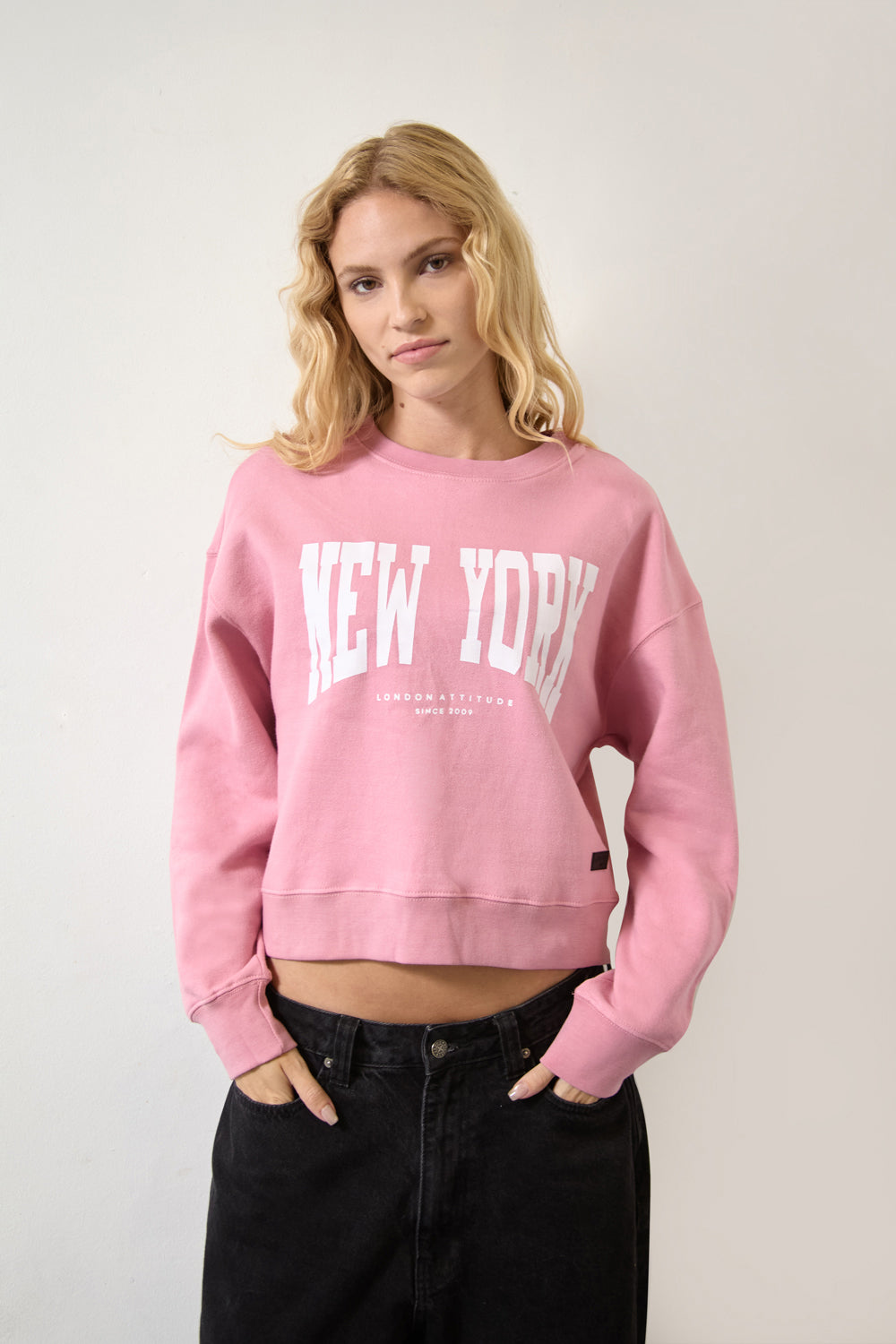 Women's Relaxed Fit New York Printed Sweatshirt Pink - London Attitude