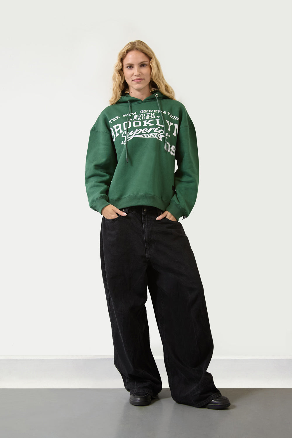 Women’s Brooklyn Green Relax Fit Hoodie - London Attitude