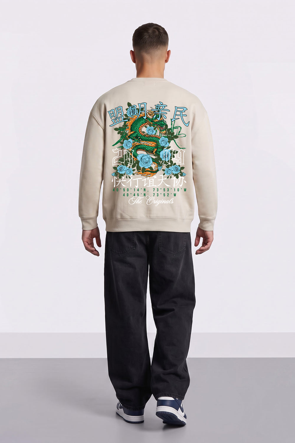 Oversized Dragon Graphic Back Print Sweatshirt