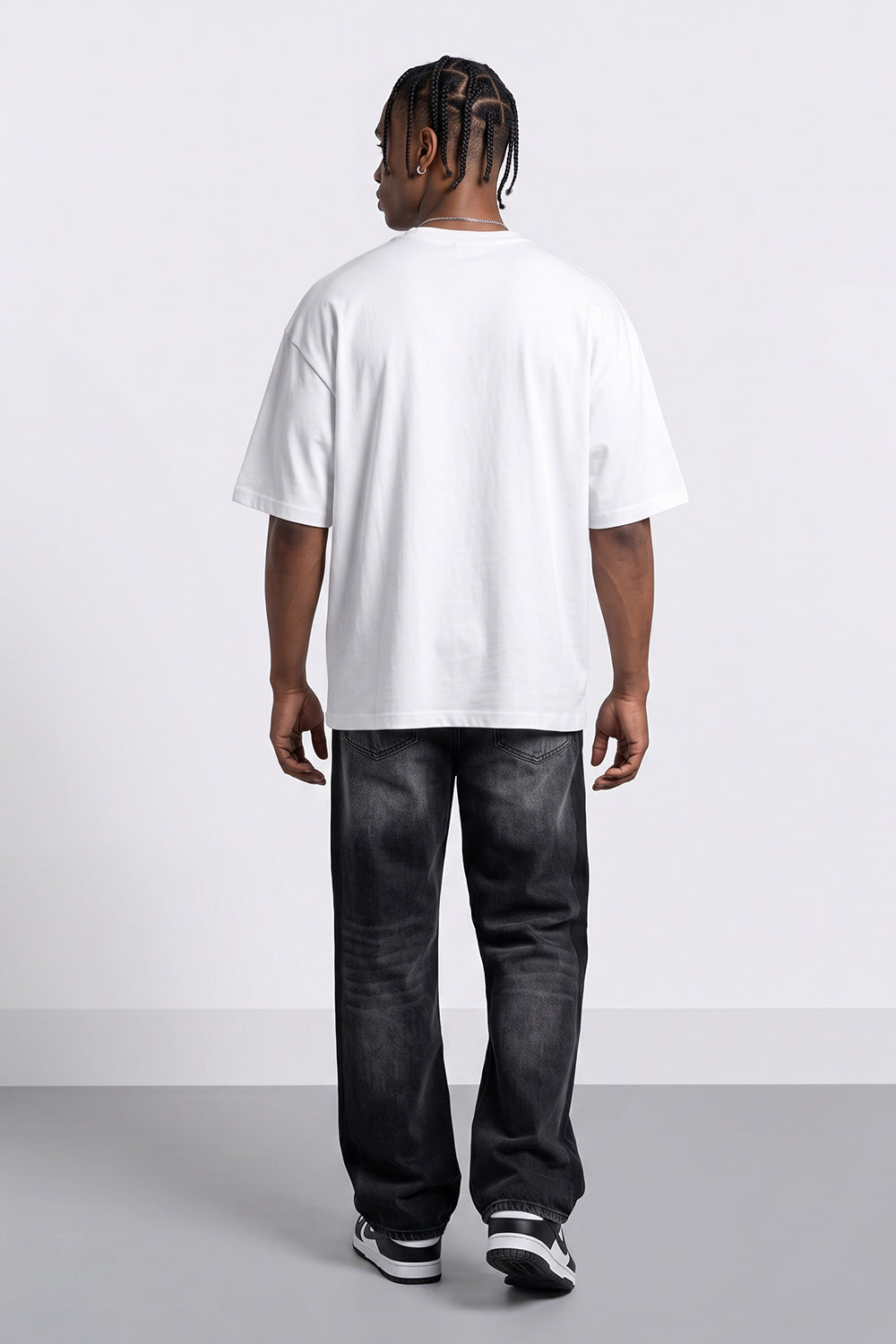 Worldwide Angel Oversized Heavyweight Graphic T-Shirt in White