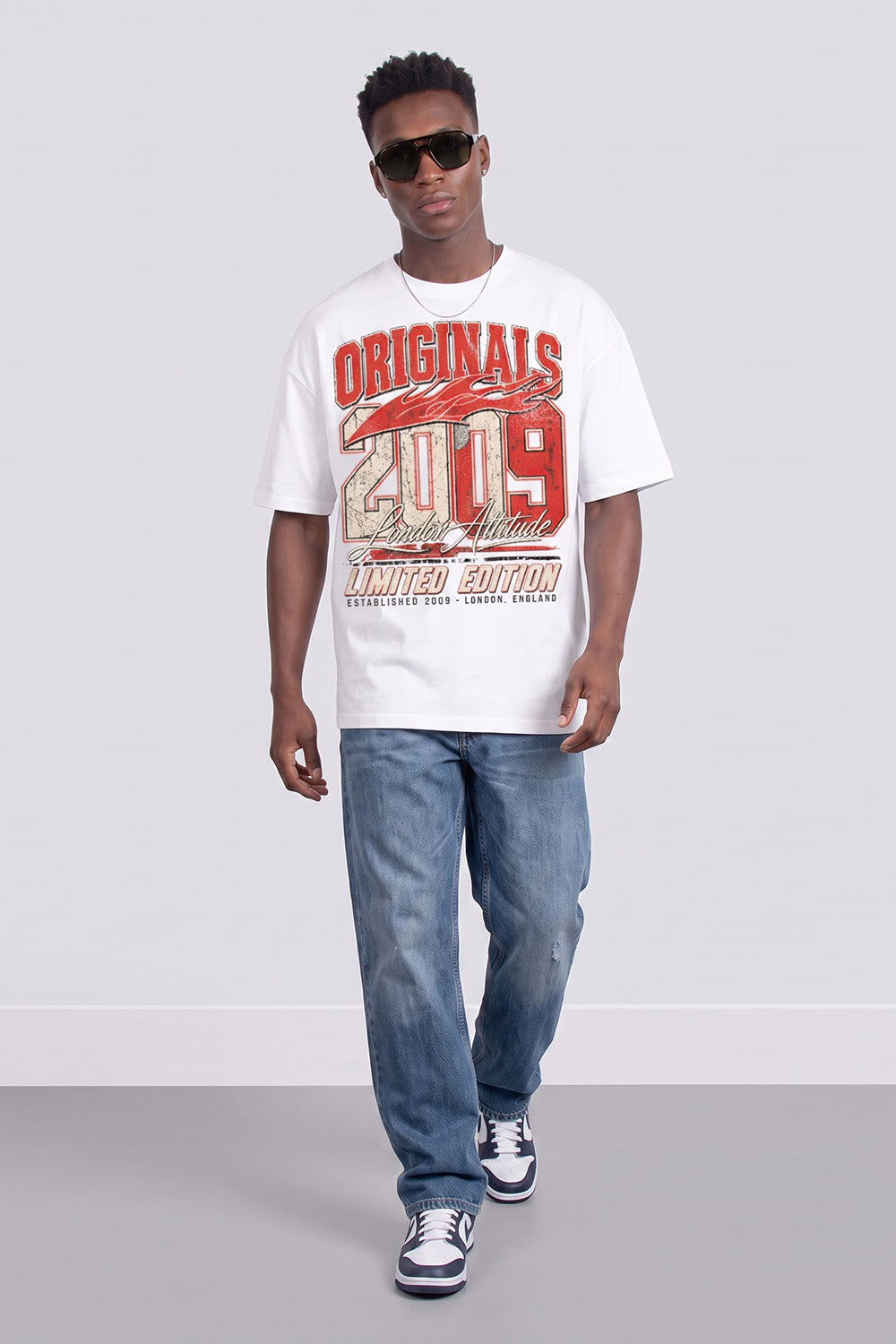 Originals 2009 Oversized Heavyweight Graphic T-Shirt in White