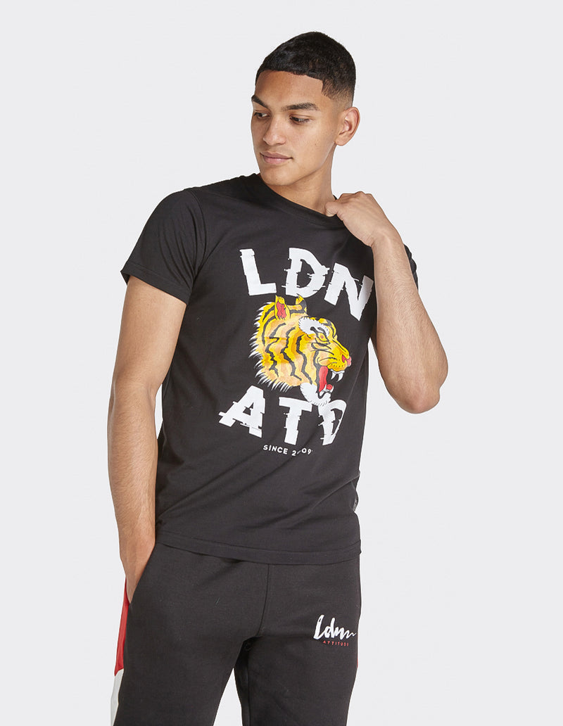 London Attitude Tiger Print T-Shirt In Black